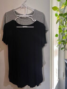 Carly Jeans Favorite Scoop Neck Tee Bundle of two ( Black & Gray)
